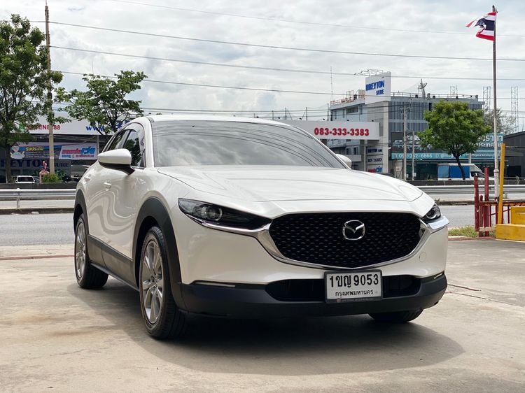 รถ Mazda CX-30 2.0 S สี ขาว