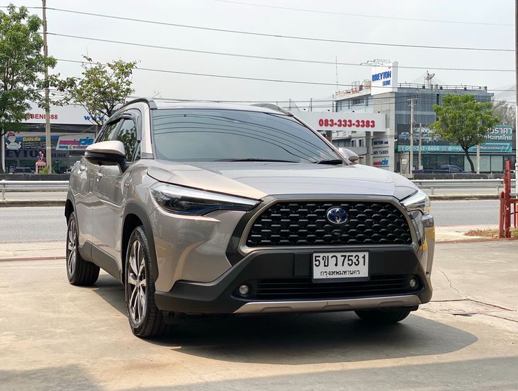 รถ Toyota Corolla Cross 1.8 Hybrid Premium Safety สี เทา