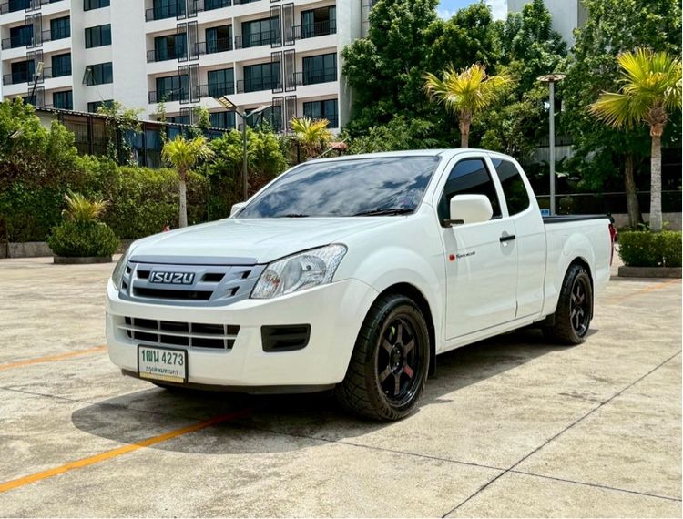 รถ Isuzu D-MAX 2.5 S สี ขาว