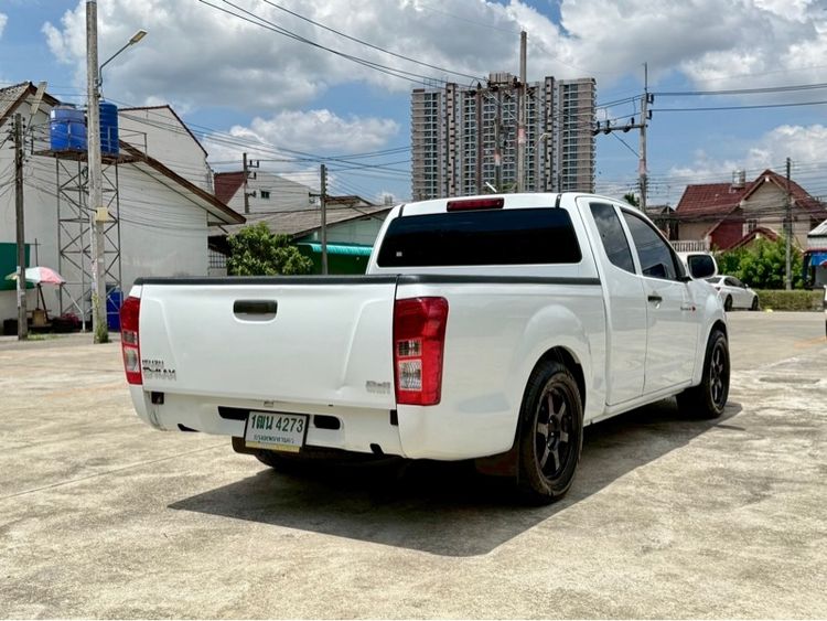 Isuzu D-MAX 2015 2.5 S Pickup ดีเซล ไม่ติดแก๊ส เกียร์ธรรมดา ขาว รูปที่ 2