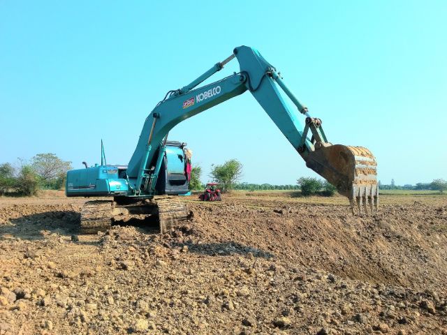 รับถมที่  ราชบุรี