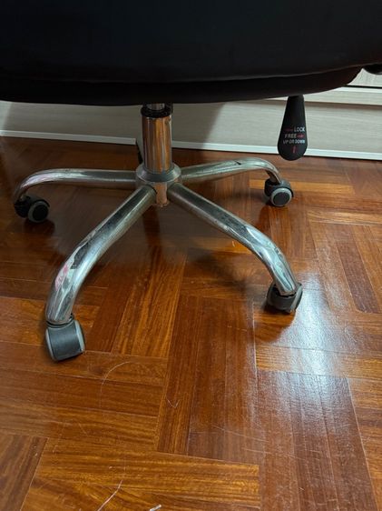 เก้าอี้ทำงานมือสอง รูปที่ 3