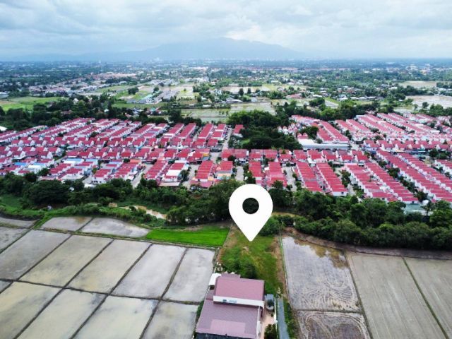 ที่ดินติดแม่น้ำ ทำเลดีเหมาะทำคาเฟ บ้านสวนริมน้ำ ฯลฯ