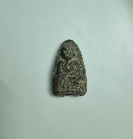 หลวงปู่ทวดวัดช้างให้พิมพ์พระรอด รูปที่ 2