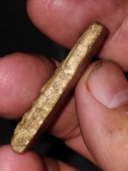 พระสมเด็จ พิมพ์ใหญ่ วัดระฆัง หลังอย่างสวย เนื้อผง เนื้อเน่า แกร่ง แห้ง เหยี่ยว ยุบ ย่น เนื้อจัด มีมวลสารลอย ขอบไม่มีรอยคมมือ เก่ามากถึงยุค ส รูปที่ 3