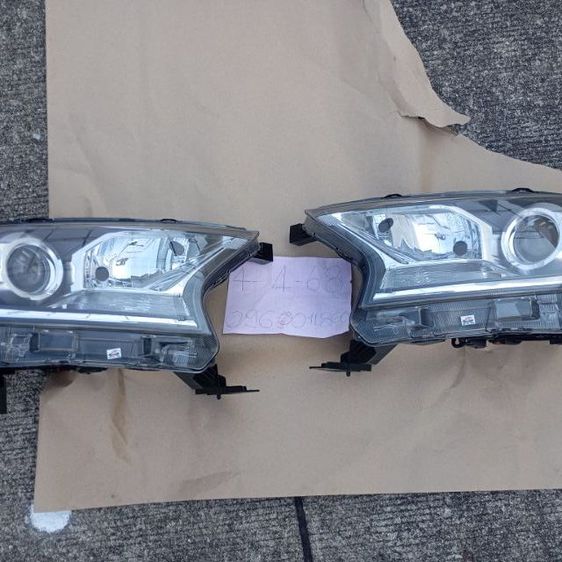 ไฟหน้า  แท้    เรนเจอร