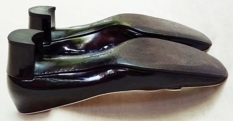 Salvatore Ferragamo แบรนด์หรู รูปที่ 10