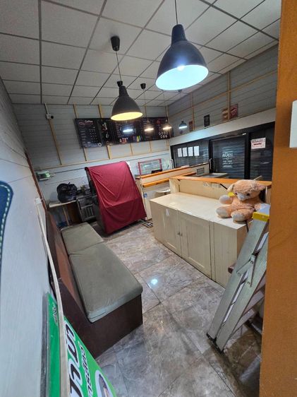 ขายบ้านอยู่อาศัย ทำออฟฟิตได้ ร้านกาแฟ ติดถนน ใกล้ศรีนครินทร์ สุขุมวิท ใกล้Bts ปากน้ำ สมุทรปราการ ราคา 4.4 ล้านบาท