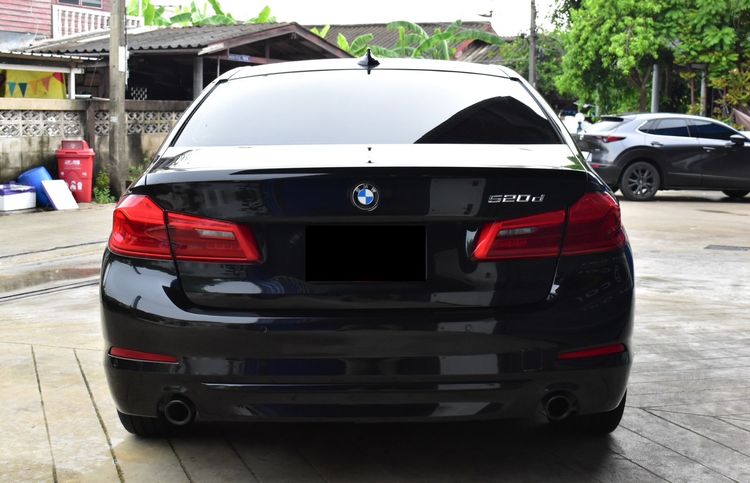 BMW Series 5 2017 520d Sedan ดีเซล เกียร์อัตโนมัติ ดำ รูปที่ 3