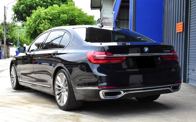 BMW Series 7 2017 740Li Sedan ดีเซล เกียร์อัตโนมัติ ดำ รูปที่ 3
