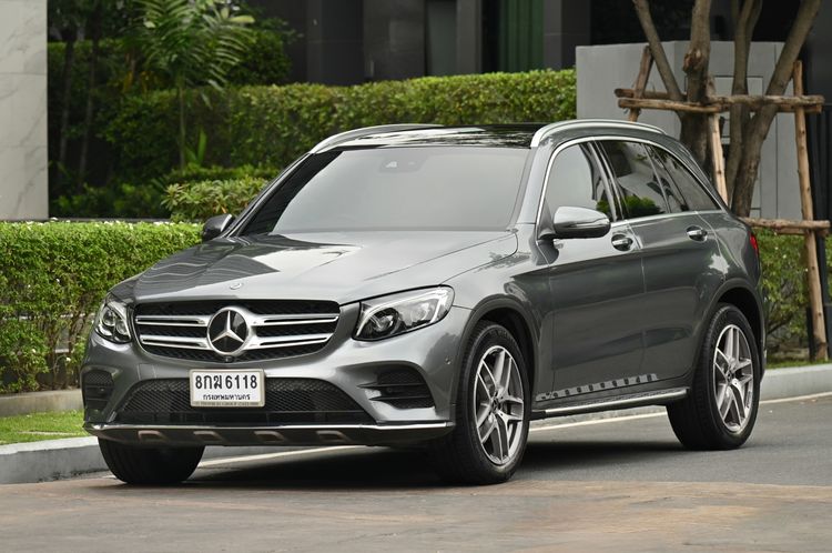 รถ Mercedes-Benz GLC-Class GLC250d สี เทา
