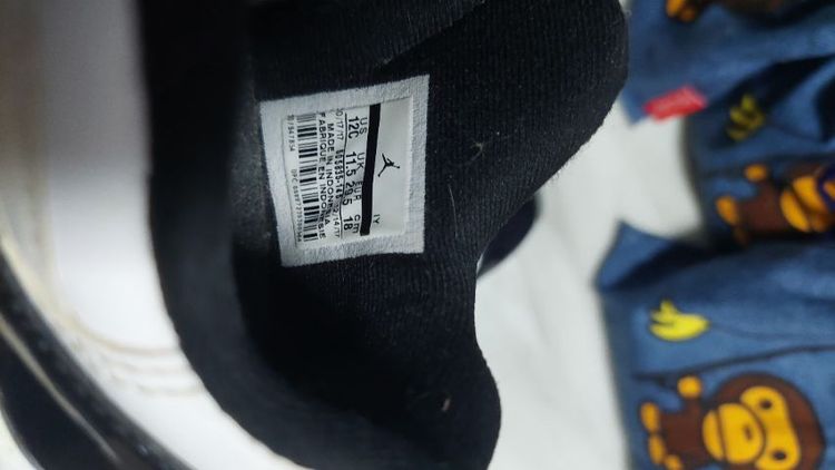 รองเท้าเด็กเล็ก Air Jordan 11 Retro ของแท้ รูปที่ 6