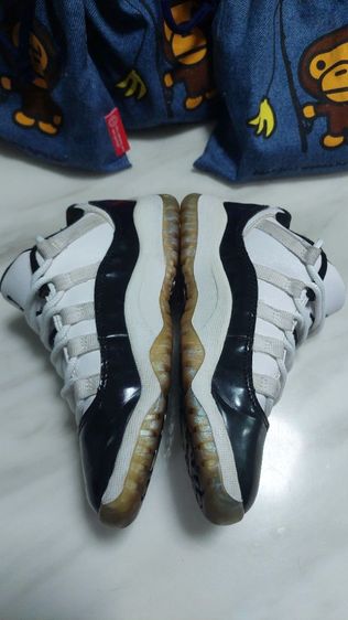 รองเท้าเด็กเล็ก Air Jordan 11 Retro ของแท้ รูปที่ 2