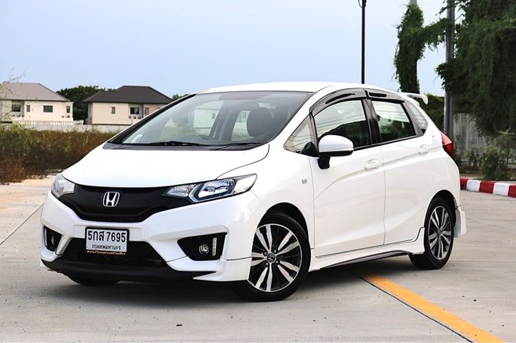 Honda Jazz 2016 1.5 S Sedan เบนซิน ไม่ติดแก๊ส เกียร์อัตโนมัติ ขาว รูปที่ 2