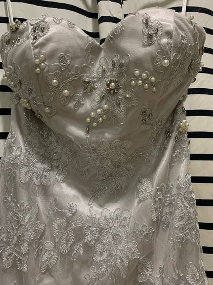 ชุดราตรี ออกงาน งานแต่ง สี silver แบรนด์ดังญี่ปุ่น S-L ใส่ได้ สภาพดีมาก รูปที่ 5