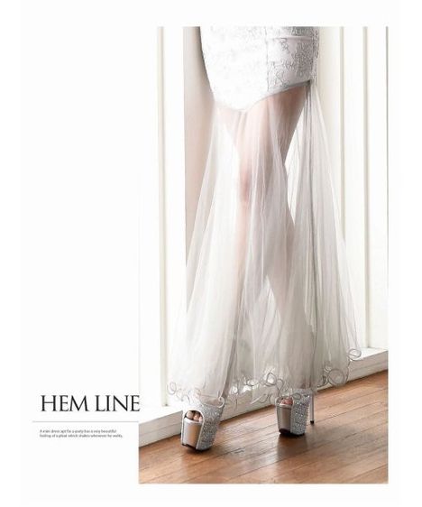 ชุดราตรี ออกงาน งานแต่ง สี silver แบรนด์ดังญี่ปุ่น S-L ใส่ได้ สภาพดีมาก รูปที่ 13