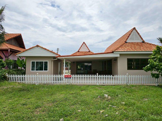 ขายบ้าน 86 ตรว ชลบุรี อ่างศิลา บางแสน ใกล้ มอ บูรพา