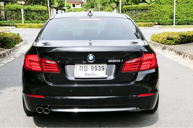 BMW Series 5 2013 520i Sedan เบนซิน เกียร์อัตโนมัติ ดำ รูปที่ 4