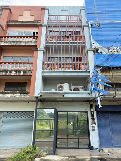 อาคารพานิช ใกล้ IRPC 