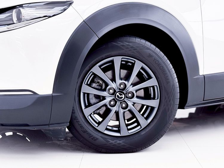 Mazda CX-30 2021 2.0 C Utility-car เบนซิน ไม่ติดแก๊ส เกียร์อัตโนมัติ ขาว รูปที่ 4