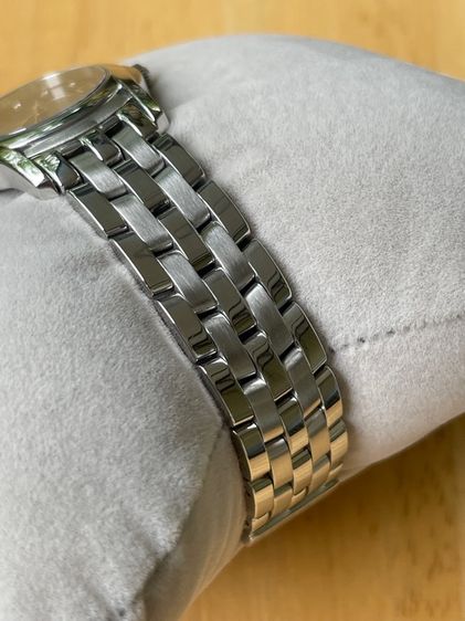 GUCCI Round face Watches 5500L Quartz Black Dial Women's SS รูปที่ 8