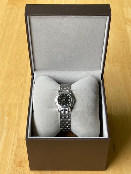 GUCCI Round face Watches 5500L Quartz Black Dial Women's SS รูปที่ 4