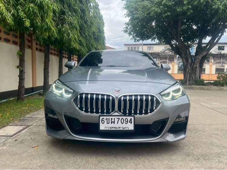BMW Series 2 2022 220i Sedan เบนซิน เกียร์อัตโนมัติ เทา รูปที่ 3