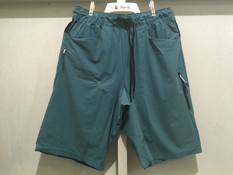 กางเกงขาสั้น L กางเกง ขาสั้น แบรนด์ Find-Out สีเขียวอมฟ้า