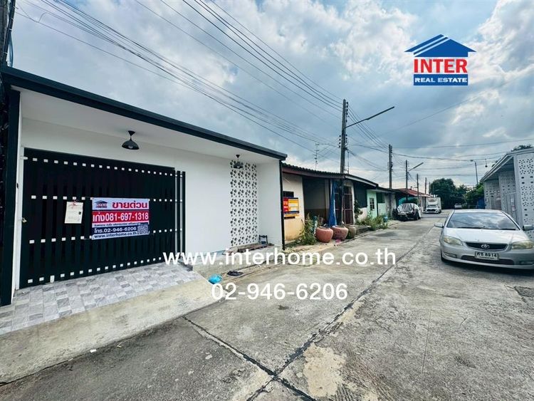 ทาวน์เฮ้าส์ 1 ชั้น 18 ตร.ว. หมู่บ้านพฤกษา1 ซอยรังสิตนครนายกคลอง8 ถนนรังสิตนครนายก ธัญบุรี ปทุมธานี