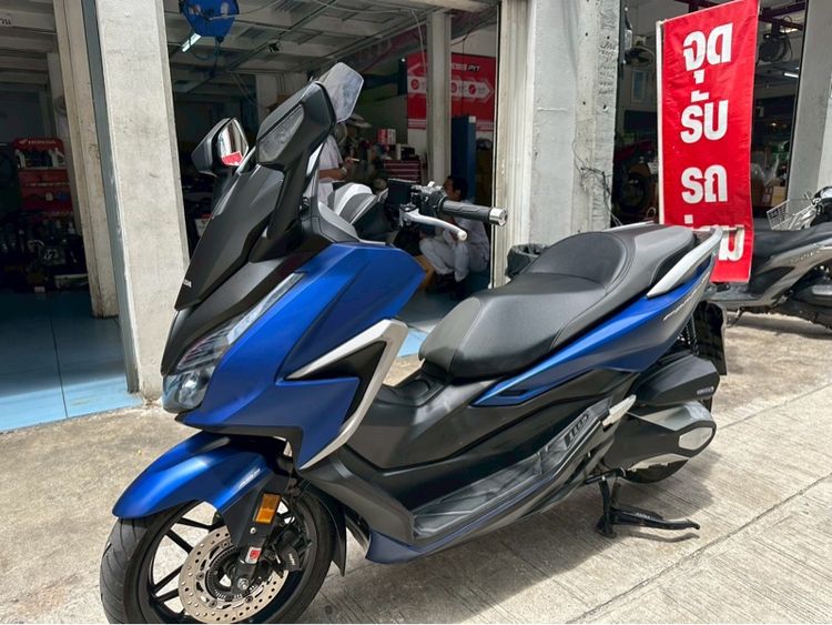 Honda Forza รูปที่ 15