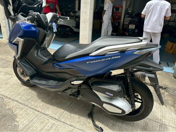 Honda Forza รูปที่ 14