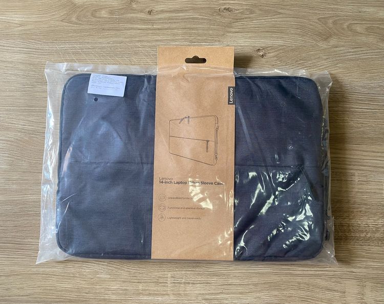 SLEEVE CASE (กระเป๋าใส่อุปกรณ์เสริม LENOVO 13 INCH LAPTOP URBAN SLEEVE CASE GRAY รูปที่ 5