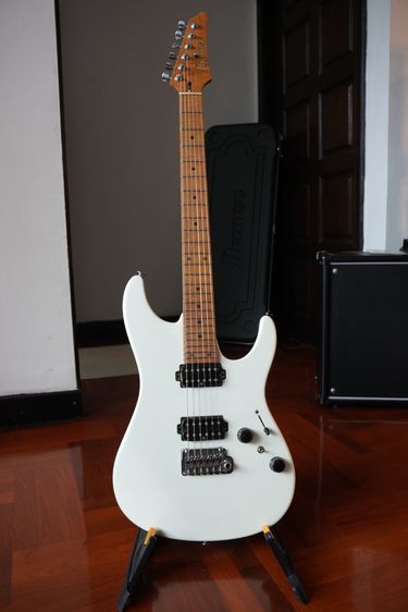 อื่นๆ กีต้าร์ไฟฟ้า กีตาร์ Ibanez Prestige AZ2402-PWF Made in Japan สภาพนางฟ้า พร้อมเคสแท้