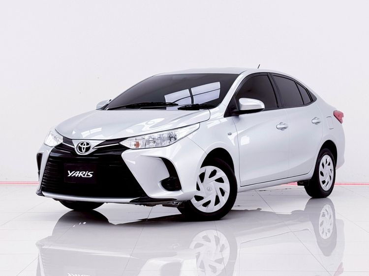รถ Toyota Yaris ATIV 1.2 Entry สี เทา