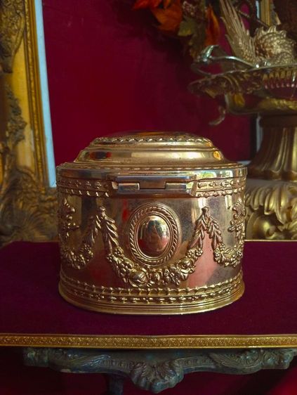 ฝรั่งเศส กล่องหลุยส์ลายนูนสุดงามเพรท ทอง 18k เก่าโบราณงานฝรั่งเศส รูปที่ 10