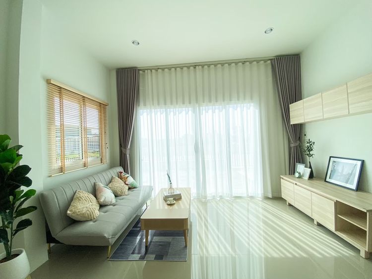 อื่นๆ ไม่มี 2024 บ้านเดี่ยวสร้างใหม่พร้อมอยู่ 4 นอน 3 น้ำ ราคาเริ่มเพียง 2.99 ลบ. เนื้อที่ 53.6 ตรวา โครงการสุขภิรมย์รังสิต-คลองห้า รูปที่ 3