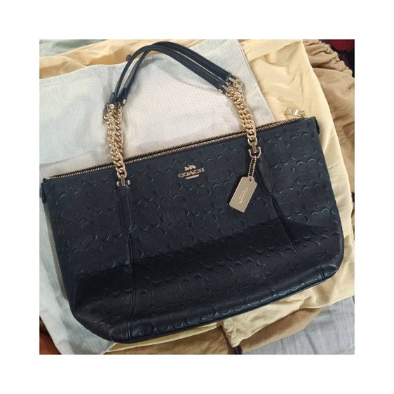 หนังแท้ ไม่ระบุ ดำ Coach แท้ มือสอง กระเป๋าสะพายทรง Tote หนังปั้มนูน ลาย C - Coach Ava Tote in Signature Leather