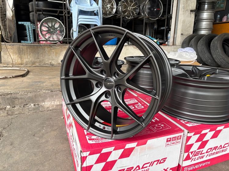 ล้อแม็กมือ1 ขอบ18 ก้านY 5รู114 กว้าง8.5 ออฟ35 สีเทากัน ล้อเบา FLOW FORMING งานSEVENFIFTH งานสวยมากๆ รูปที่ 5