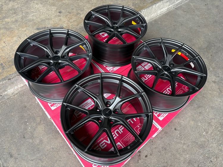 ล้อแม็กมือ1 ขอบ18 ก้านY 5รู114 กว้าง8.5 ออฟ35 สีเทากัน ล้อเบา FLOW FORMING งานSEVENFIFTH งานสวยมากๆ รูปที่ 2