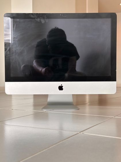 เสีย Apple iMac รุ่น 21.5 นิ้ว เสีย ไฟเข้า ไม่มีแรม ไม่ HDD ไม่มีสายไฟ มีแค่ตัวเครื่องตามรูป รูปที่ 3