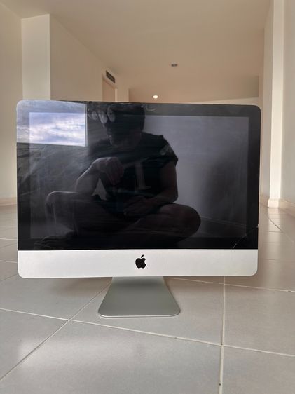 เสีย Apple iMac รุ่น 21.5 นิ้ว เสีย ไฟเข้า ไม่มีแรม ไม่ HDD ไม่มีสายไฟ มีแค่ตัวเครื่องตามรูป รูปที่ 2