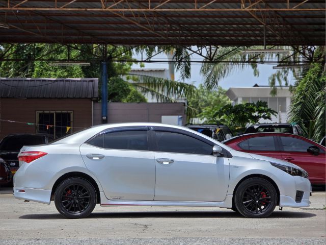 Toyota Altis 2014 1.6 G Limited Sedan เบนซิน ไม่ติดแก๊ส เกียร์อัตโนมัติ บรอนซ์เงิน รูปที่ 4