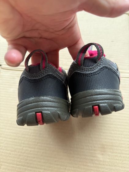 รองเท้า keen เด็ก ยาว 15 cm. มีรอยใช้งาน  สภาพดี  รูปที่ 3