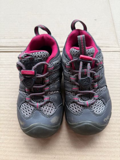 ไม่ระบุ ดำ อื่นๆ รองเท้า keen เด็ก ยาว 15 cm. มีรอยใช้งาน  สภาพดี 