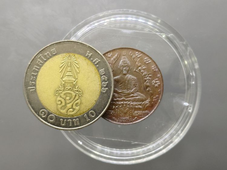 เหรียญพระแก้วมรกต เนื้อทองแดง รุ่นแรก บล็อกลึก รุ่นฉลองกรุง 150 ปี วัดพระศรีๆ รุ่นแรก รัชกาลที่7 สร้าง พ.ศ.2475 สภาพสวย รับประกันแท้ รูปที่ 8