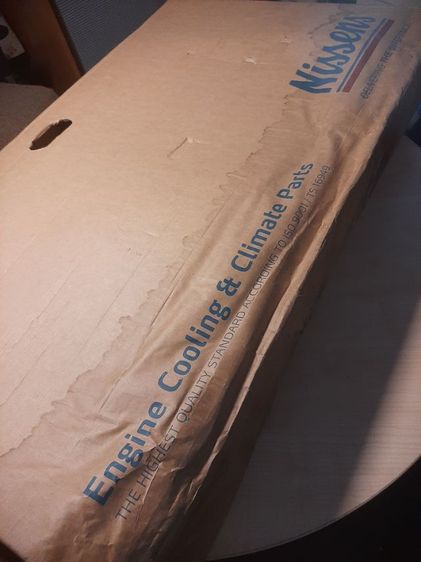 แผงระบายความร้อน Radiator Land Rover Sport