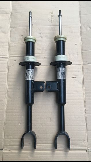 โช๊ค เดิม คู่หน้า BMW  5. Series  G30 