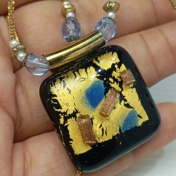 🔖สร้อยคอจี้สีทอง มีตอกโค้ดด้านหลังจี้  งานจากต่างประเทศ รูปที่ 2