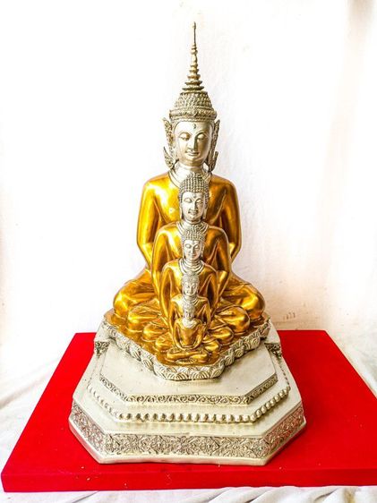 พระพุทธเจ้า 5 พระองค์ พิธีพุทธาภิเษก วัดผาซ่อนแก้ว จ.เพชรบูรณ์ ปี2565 เนื้อโลหะทองเหลือง หน้าตัก9นิ้ว