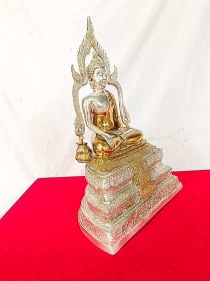 พระบูชา หลวงพ่อเพชร วัดท่าหลวง จ.พิจิตร ปี2500 เนื้อทองเหลืองสองกษัตริย์ หน้าตัก 5 นิ้ว รูปที่ 2